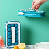 Moules à glaçons Ice-Maker avec couvercle Bouteille de glace pour former des glaçons