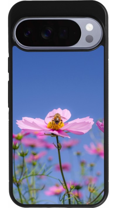 Google Pixel 10 Pro XL Case Hülle - Silikon schwarz Bee on a flower Spring 2026