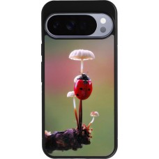 Coque Google Pixel 10 Pro XL - Silicone rigide noir Ladybird on a mushroom Spring 2026