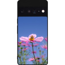 Google Pixel 6 Pro Case Hülle - Silikon schwarz Bee on a flower 2026