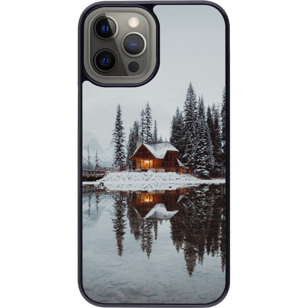 iPhone 12 Pro Max Case Hülle - Winter 25 Winter house forest afternoon