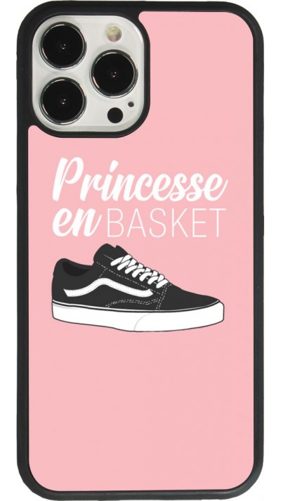 Coque iPhone 13 Pro Max - Silicone rigide noir princesse en basket
