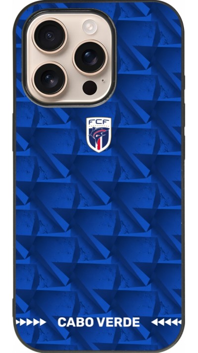 iPhone 16 Pro Case Hülle - Silikon schwarz Kap Verde 2026 personalisierbares Fussballtrikot