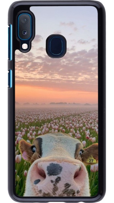 Samsung Galaxy A20e Case Hülle - Cow with tulips Spring 2026