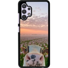 Coque Samsung Galaxy A32 - Cow with tulips Spring 2026