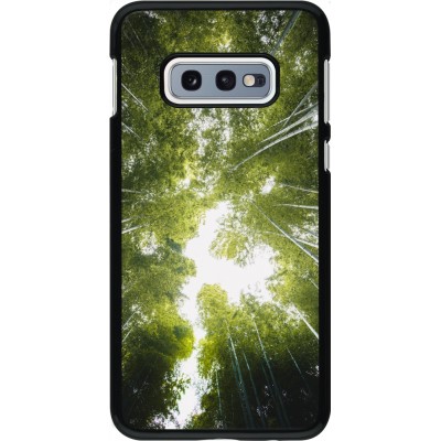 Samsung Galaxy S10e Case Hülle - Spring 23 forest blue sky