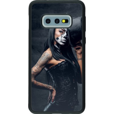 Samsung Galaxy S10e Case Hülle - Silikon schwarz Halloween 22 Tattooed Girl