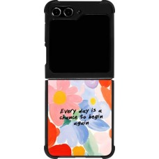 Samsung Galaxy Z Flip5 Case Hülle - Silikon schwarz Every day is a chance 2026