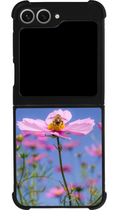 Coque Samsung Galaxy Z Flip6 - Silicone rigide noir Bee on a flower Spring 2026