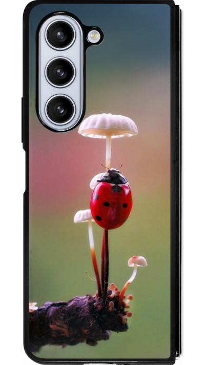 Coque Samsung Galaxy Z Fold5 - Silicone rigide noir Ladybird on a mushroom Spring 2026