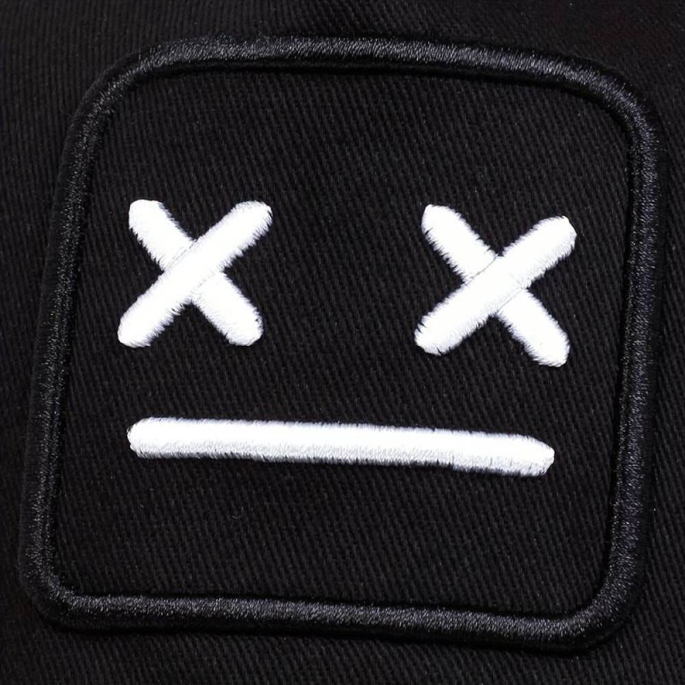 Baseballkappe aus atmungsaktivem Mesh - Unisex Trucker Cap mit Trendmotiv - Schwarz