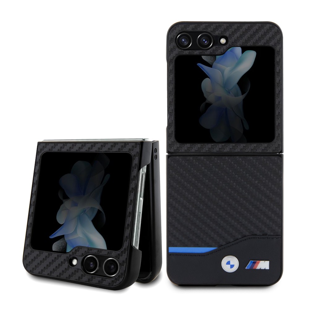 Coque Samsung Galaxy Z Flip5 - BMW M effet carbone et cuir avec logo métallique en relief - Noir