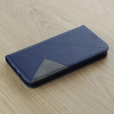 Hülle iPhone 16e - Flip Geometrisch blau