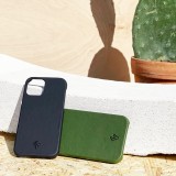 Hülle iPhone 13 Pro Max - NOPAAL veganes Kaktusleder pampasgrün
