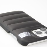 iPhone 13 Pro Max Case Hülle - 3D stylische Daunenjacke Design mit Ziernaht - Schwarz