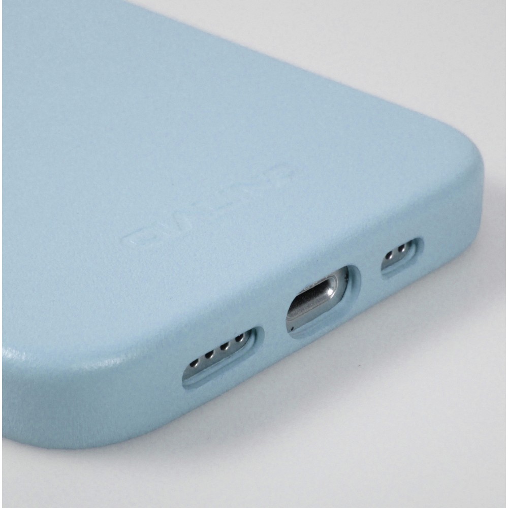 Coque iPhone 13 Pro Max - Qialino cuir véritable (compatible MagSafe) - Bleu clair
