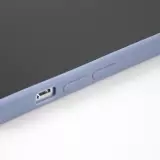 Coque iPhone 16 Pro - Silicone Mat Coeur doré - Bleu