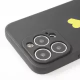 Coque iPhone 16 Pro - Silicone Mat Coeur doré - Noir