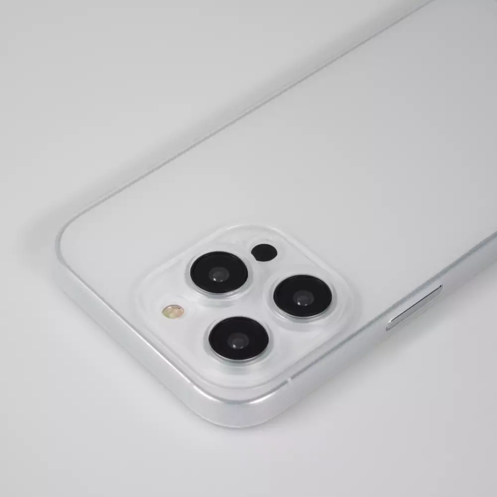 Coque iPhone 14 Pro Max - plastique ultra fin semi-transparent mat - Blanc