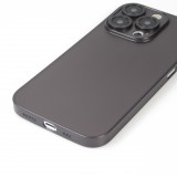 iPhone 16 Pro Case Hülle - Plastik ultra dünn semi-transparent matt - Schwarz