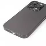 Coque iPhone 16 Pro - plastique ultra fin semi-transparent mat - Noir