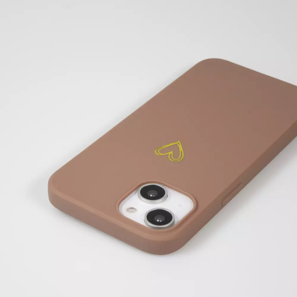 Coque iPhone 16 Pro - Silicone mat dessin cœur doré - Brun