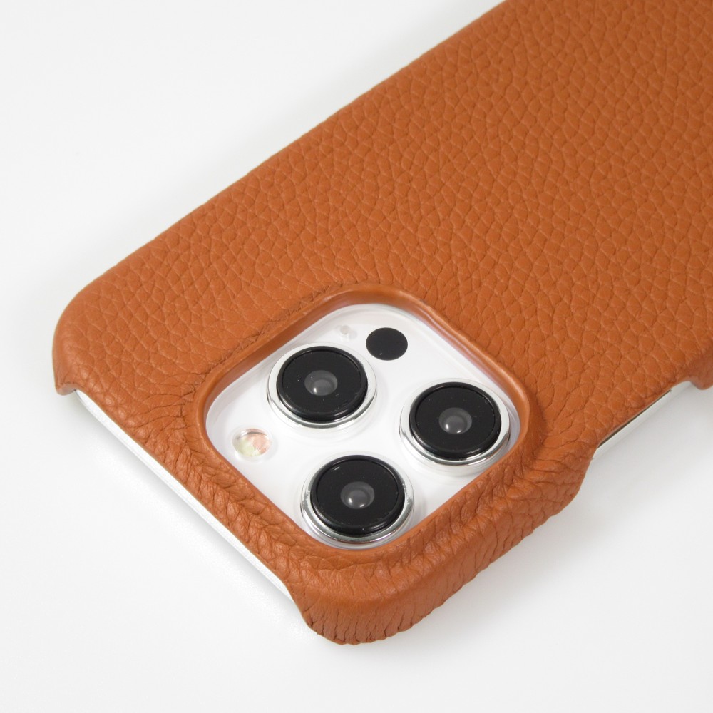iPhone 15 Pro Case H&uuml;lle - Hardcase Slim aus Echtleder - Braun