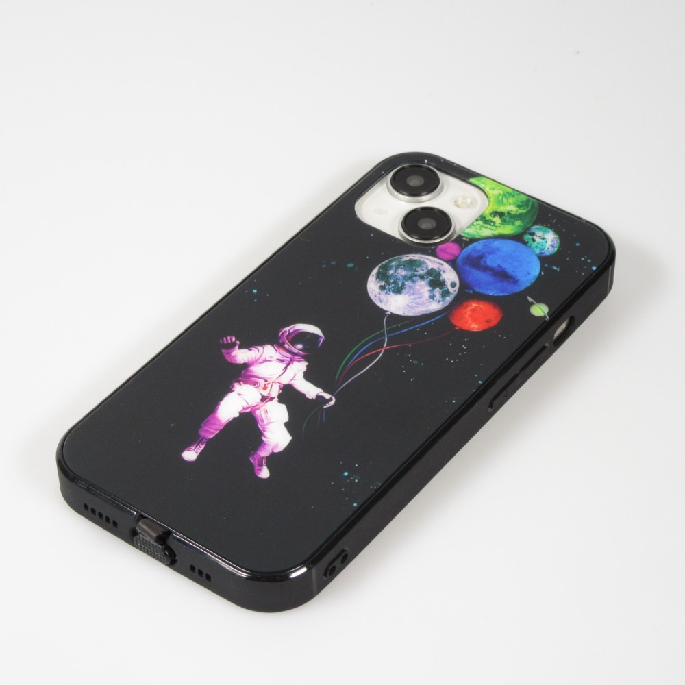 Coque iPhone 15 - Silicone Glossy lumière LED intégrée avec port USB-C - Floating Astronaut - Noir