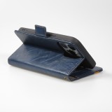 iPhone 16e Leder Tasche - Flip Wallet Echtleder mit Akzentstreifen & Kartenhalter - Blau