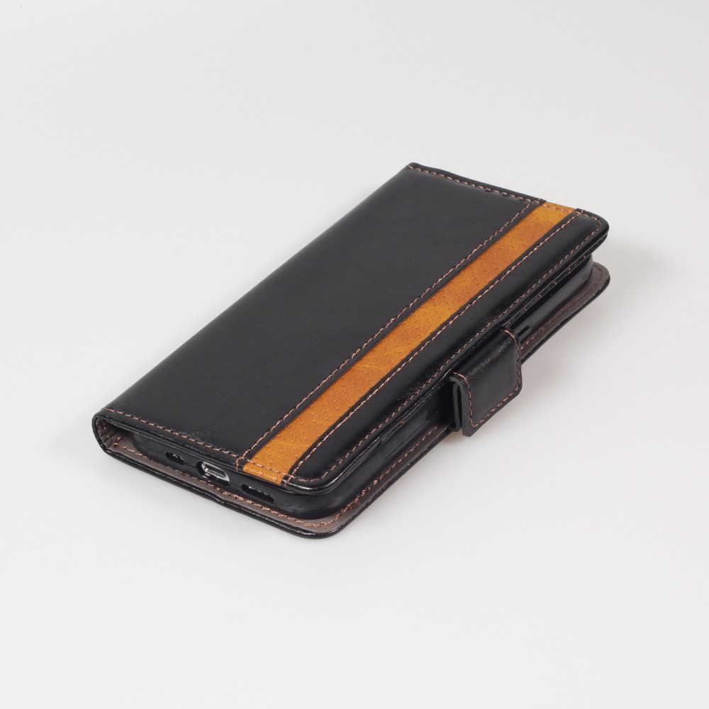 iPhone 13 Pro Max Leder Tasche - Flip Wallet Echtleder mit Akzentstreifen & Kartenhalter - Schwarz