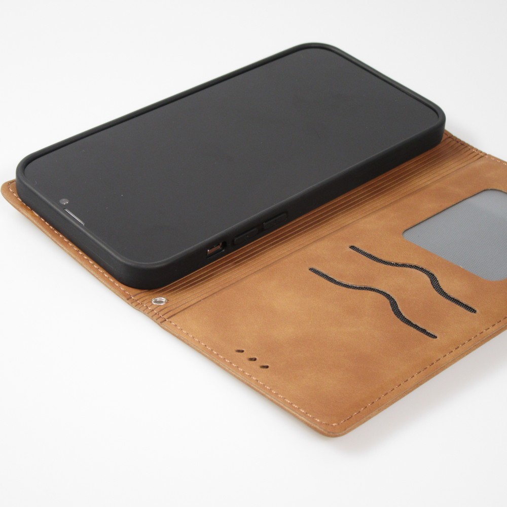 iPhone 16e Leder Tasche - Flip Wallet vintage mit Magnetverschluss und Kartenhalter - Braun