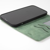 Leder Tasche Case iPhone 16e - Flip Wallet vintage mit Magnetverschluss und Kartenhalter - Dunkelgrün