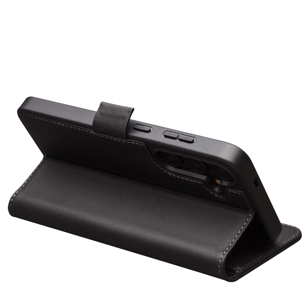 Fourre Samsung Galaxy S23+ - Flip Qialino cuir véritable mat avec fermeture magnétique - Noir mat