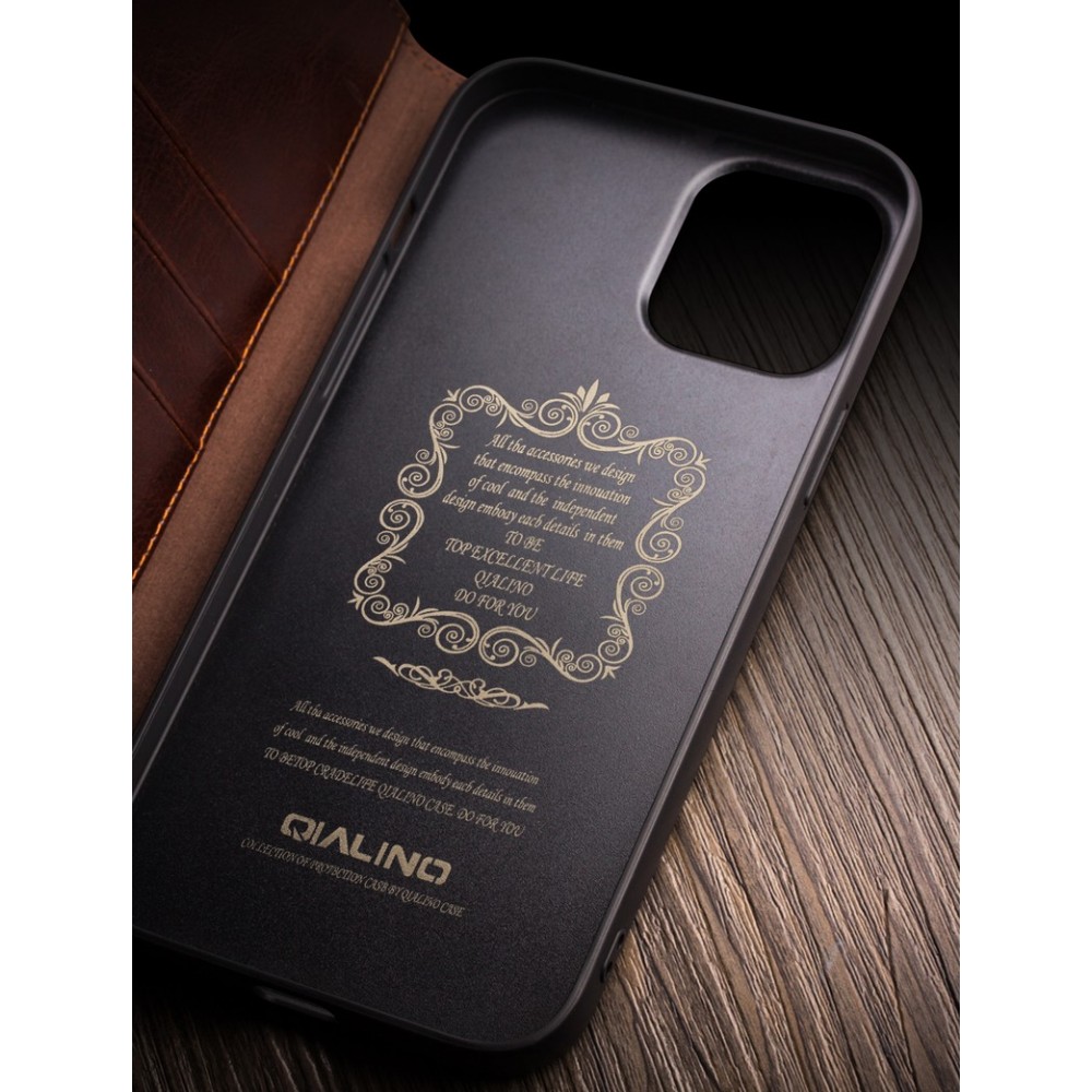 Hülle iPhone 12 mini - Qialino Flip Echtleder - Braun