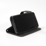 iPhone 13 Pro Max Case Hülle - Premium Flip Wallet Kautschuk oriental Muster mit Magnetverschluss - Schwarz