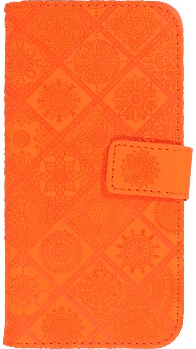 iPhone 12 / 12 Pro Case Hülle - Premium Flip Wallet Kautschuk oriental Muster mit Magnetverschluss - Orange