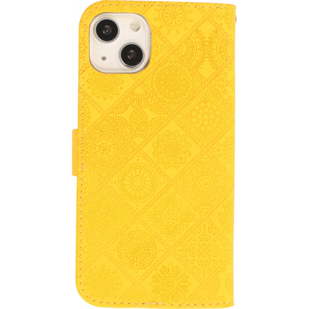 Fourre iPhone 13 - Premium Flip Wallet caoutchouc motif oriental avec fermeture aimantée - Jaune