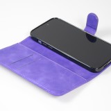 iPhone 15 Case Hülle - 3D Flip Kunstleder Auge des Tigers - Violett