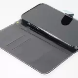 Fourre iPhone 14 Pro Max - Flip lisse brillant & réfléchissant avec dragonne - Deep Ocean