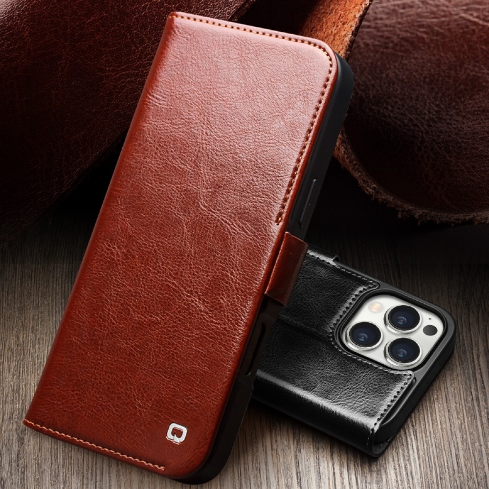 iPhone 16e Case Hülle - Flip Qialino Echtleder mit magnetischem Verschluss - Braun