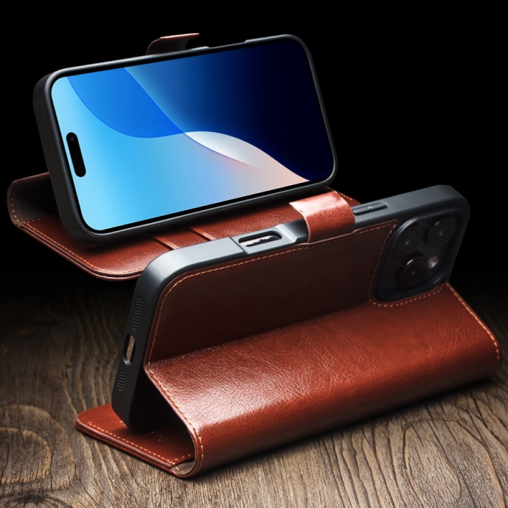 iPhone 16e Case Hülle - Flip Qialino Echtleder mit magnetischem Verschluss - Braun
