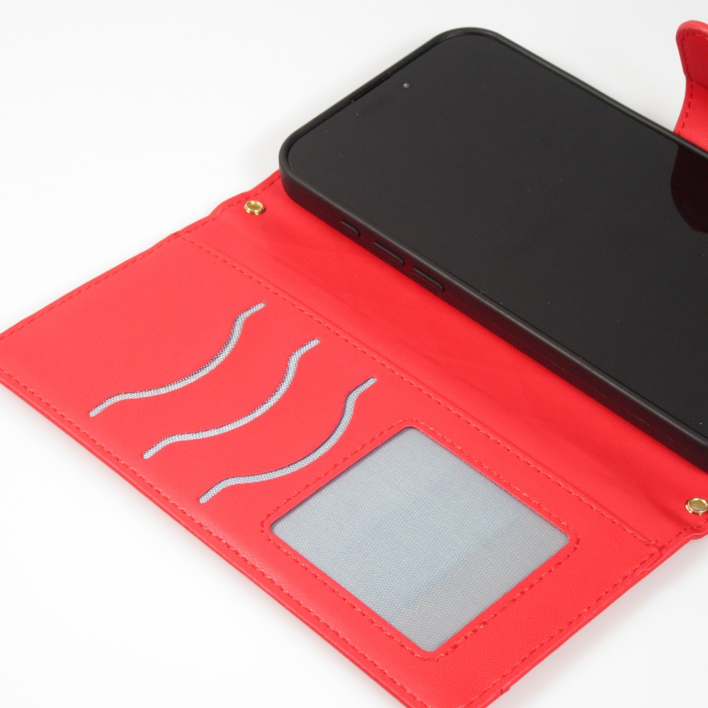 iPhone 16 Case H&uuml;lle - Elegante Flip-Matratze mit Magnetverschluss Trageschlaufe und Kartenf&auml;chern - Rot