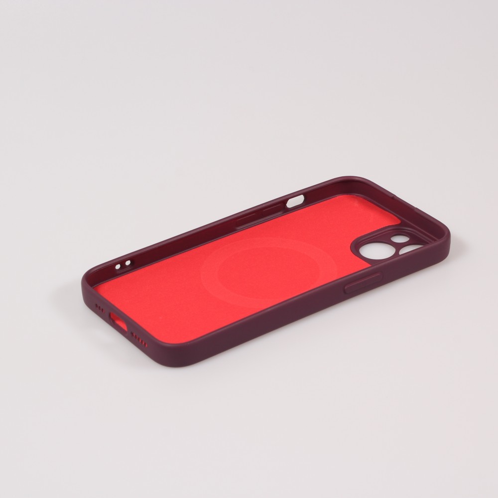 iPhone 13 Case Hülle - Soft-Shell silikon cover mit MagSafe und Kameraschutz - Bordeaux