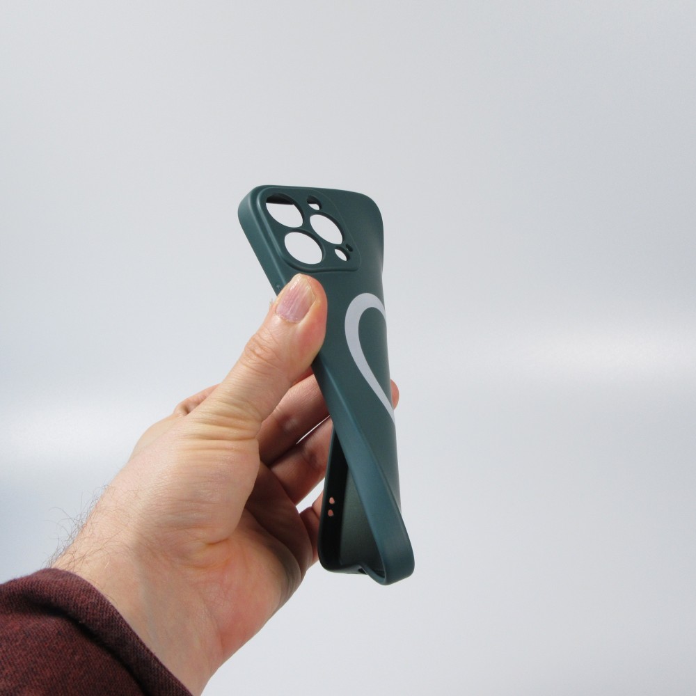 iPhone 13 Pro Max Case Hülle - Soft-Shell silikon cover mit MagSafe und Kameraschutz - Dunkelgrün