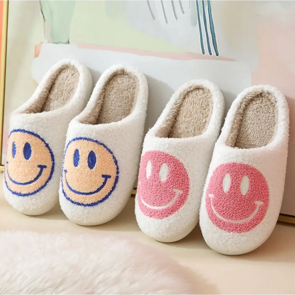 Kuschelig warme Winterpantoffeln Smiley - Grösse 37-38 - Weiss/rosa