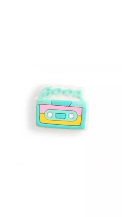 3D-Schmuck Charm für Silikonhülle mit Löcher im Crocs-Stil - Vintage Retro Casette