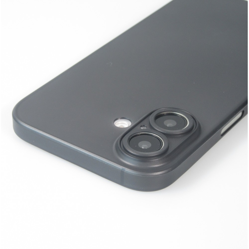 iPhone 16 Plus Case H&uuml;lle - Ultraflaches matte semi-transparente Kunststoff - Schwarz