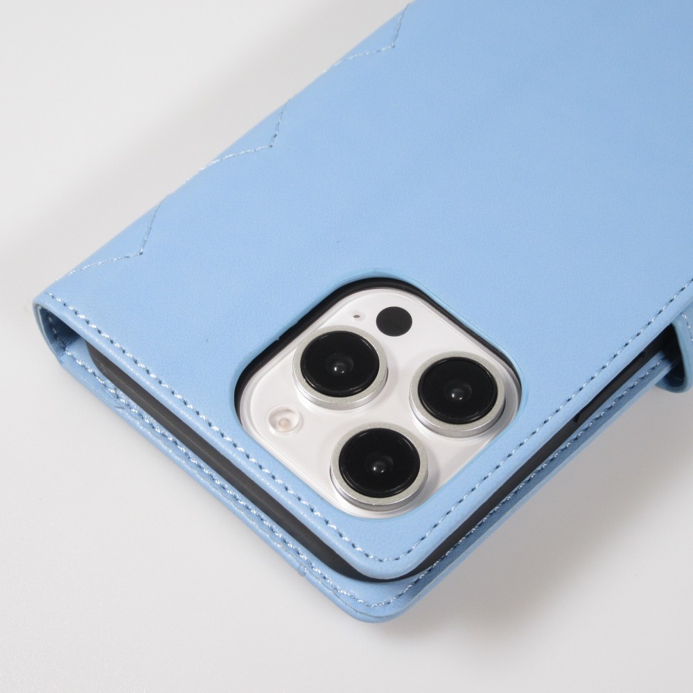 iPhone 16 Pro Max Case H&uuml;lle - Elegante Flip-Matratze mit Magnetverschluss Trageband und Kartenf&auml;chern - Blau