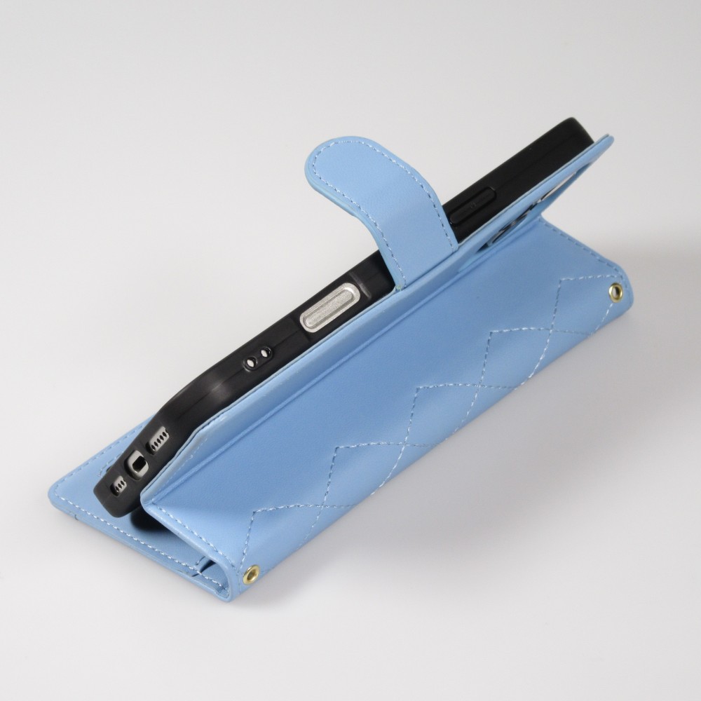 iPhone 16 Pro Max Case H&uuml;lle - Elegante Flip-Matratze mit Magnetverschluss Trageband und Kartenf&auml;chern - Blau