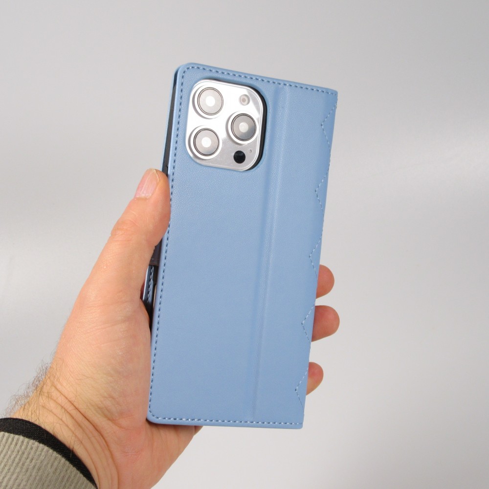 iPhone 16 Pro Max Case H&uuml;lle - Elegante Flip-Matratze mit Magnetverschluss Trageband und Kartenf&auml;chern - Blau